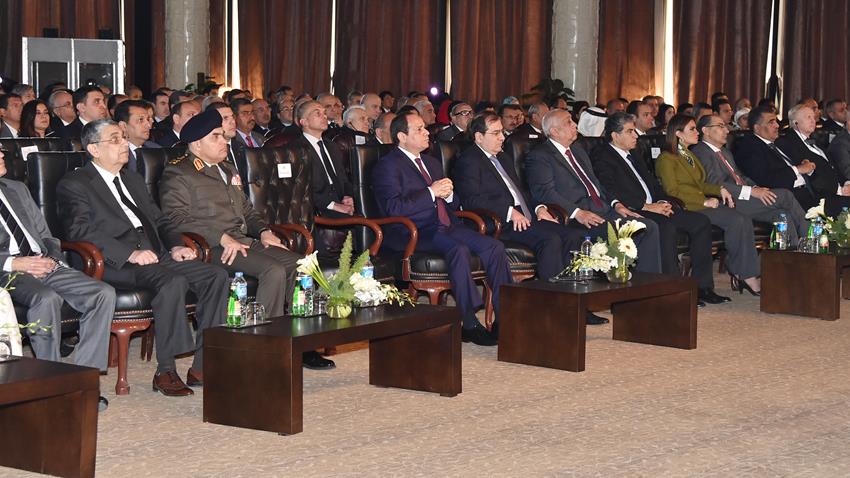افتتح الرئيس عبد الفتاح السيسي صباح اليوم مؤتمر ومعرض مصر الدولي للبترول (إيجيبس 2017)