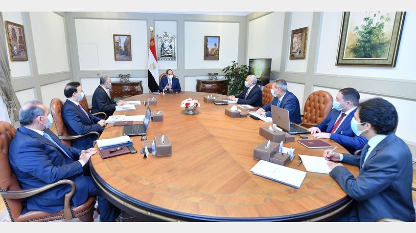 الرئيس عبد الفتاح السيسي يتابع نشاط القطاع المصرفي للدولة