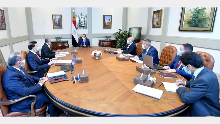 الرئيس عبد الفتاح السيسي يتابع نشاط القطاع المصرفي للدولة