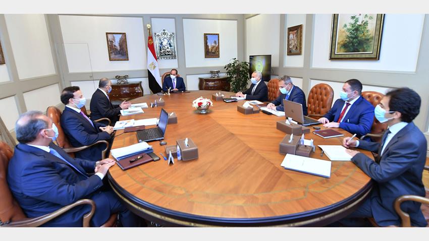 الرئيس عبد الفتاح السيسي يتابع نشاط القطاع المصرفي للدولة
