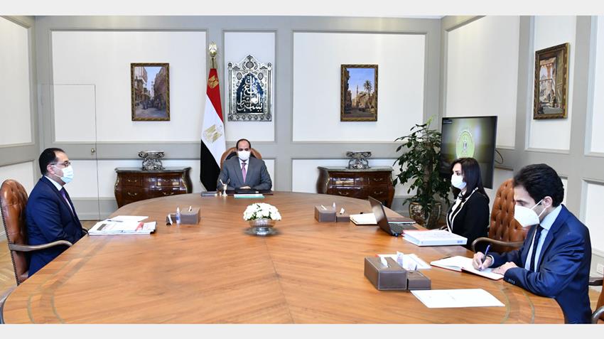 الرئيس عبد الفتاح السيسي يجتمع برئيس مجلس الوزراء ورئيس المجلس القومي للمرأة 7-6-2021