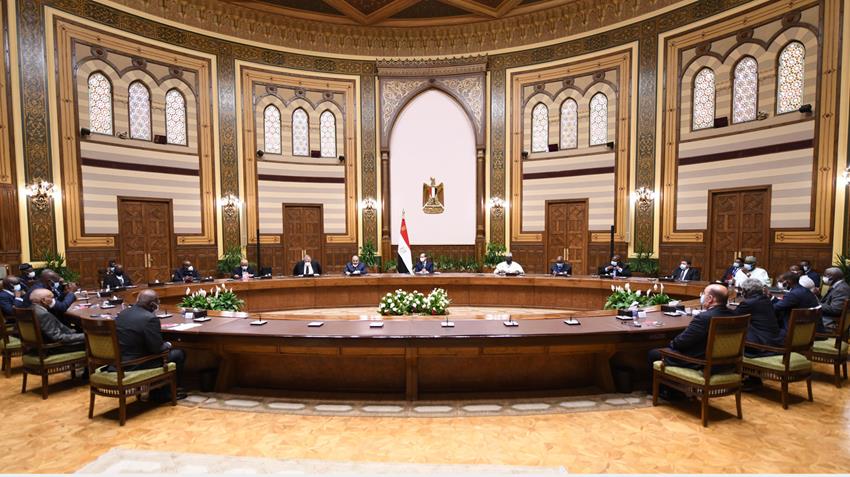 الرئيس عبد الفتاح السيسي يستقبل رؤساء المحاكم الدستورية والعليا الأفارقة 12/6/2021