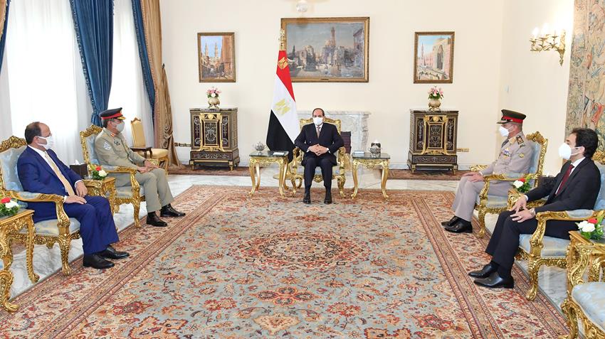 الرئيس عبد الفتاح السيسي يستقبل رئيس هيئة الأركان المشتركة للقوات المسلحة الباكستانية13-6-2021