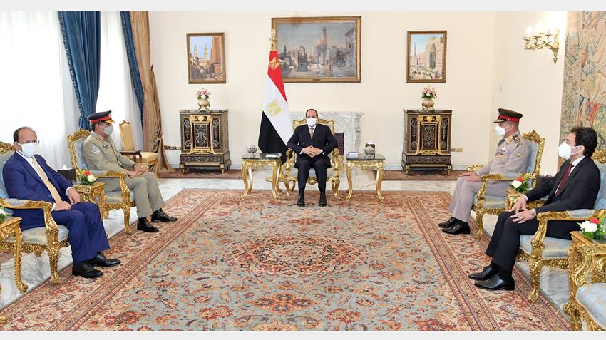 الرئيس عبد الفتاح السيسي يستقبل رئيس هيئة الأركان المشتركة للقوات المسلحة الباكستانية13-6-2021