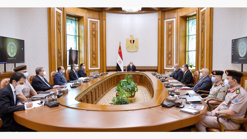 الرئيس يتابع عبد الفتاح السيسي الموقف التنفيذي للبنية الأساسية الخاصة بالعاصمة الإدارية الجديدة