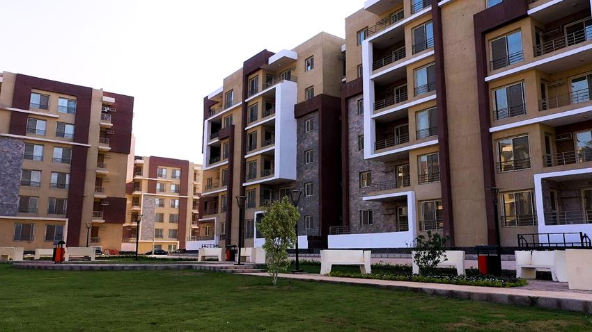 الإسكان المتوسط دار مصر بمدينة 15 مايو بمحافظة القاهرة