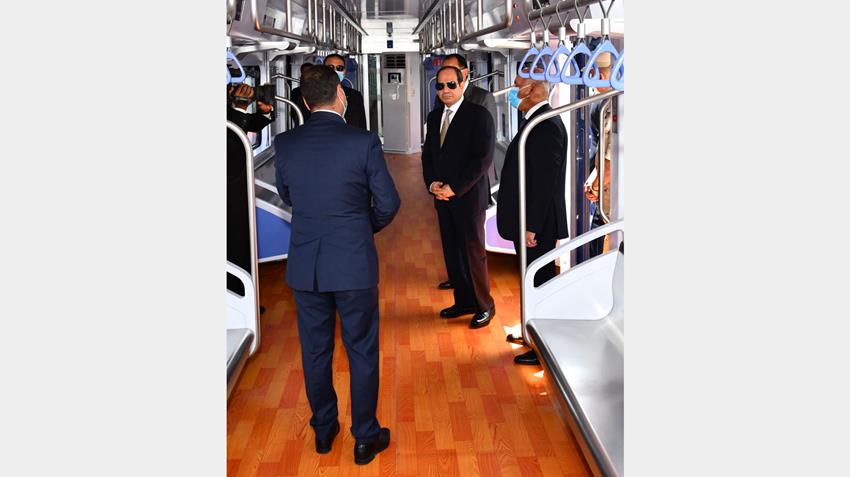 عربات القطارات