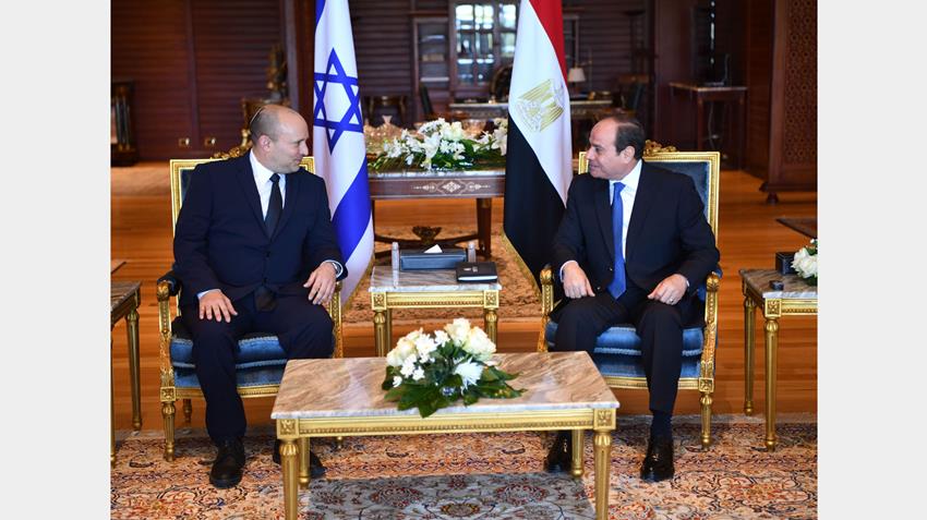الرئيس عبد الفتاح السيسي يستقبل رئيس الوزراء الإسرائيلي