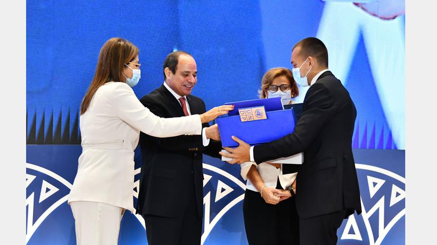 الرئيس عبد الفتاح السيسي يحضر فاعلية إطلاق تقرير الأمم المتحدة للتنمية البشرية في مصر 2021