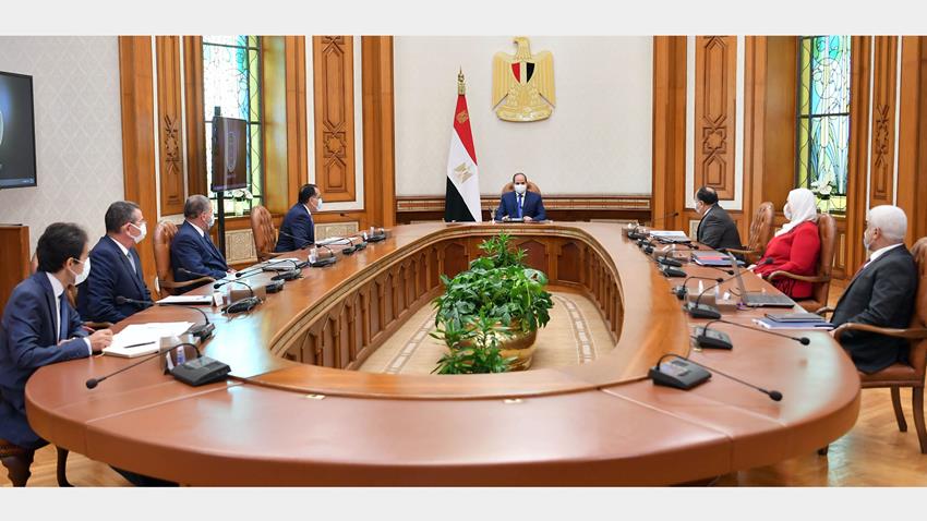 Le Président Al-Sissi dirige de soutenir le personnel artistique