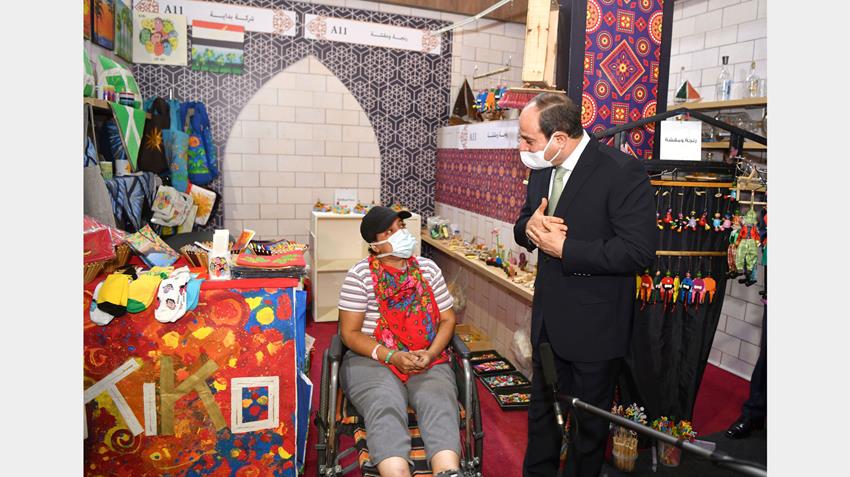 الرئيس عبد الفتاح السيسي يفتتح معرض تراثنا للحرف اليدوية والمنتجات التراثية9/10/2021