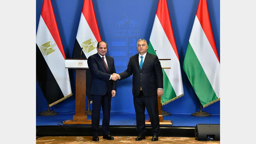 الرئيس عبد الفتاح السيسي يشارك بالمؤتمر الصحفي المشترك مع رئيس الوزراء المجري 13/10/2021