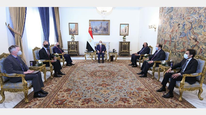President El-Sisi Meets the Chairman of the Senate Foreign Relations Committee