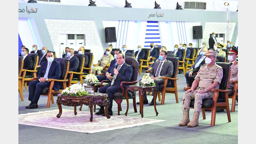 الرئيس عبد الفتاح السيسي يفتتح مجموعة مشروعات إسكان بديل المناطق غير الآمنة من منطقة 6 أكتوبر