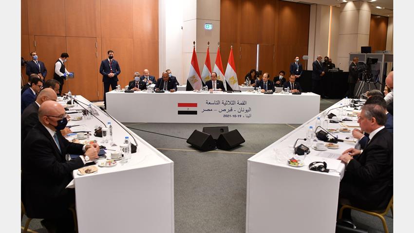 الرئيس عبد الفتاح السيسي يشارك في القمة الثلاثية بين مصر وقبرص واليونان19/10/2021