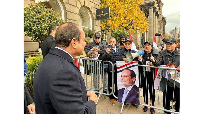 President Abdel Fattah El-Sisi Exchanges Greetings with the Egyptian Community in Scotland