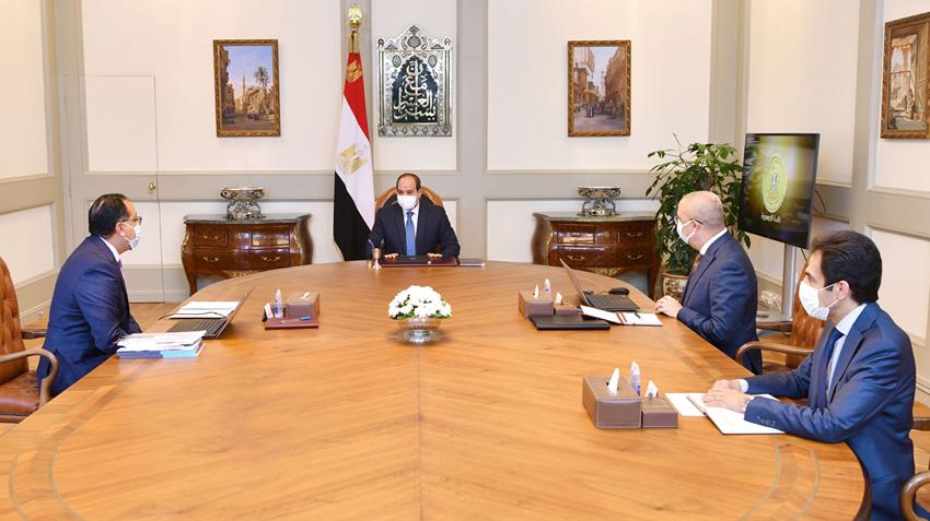 الرئيس عبد الفتاح السيسي يجتمع مع رئيس مجلس الوزراء، ووزير الإسكان والمرافق والمجتمعات العمرانية3/11/2021