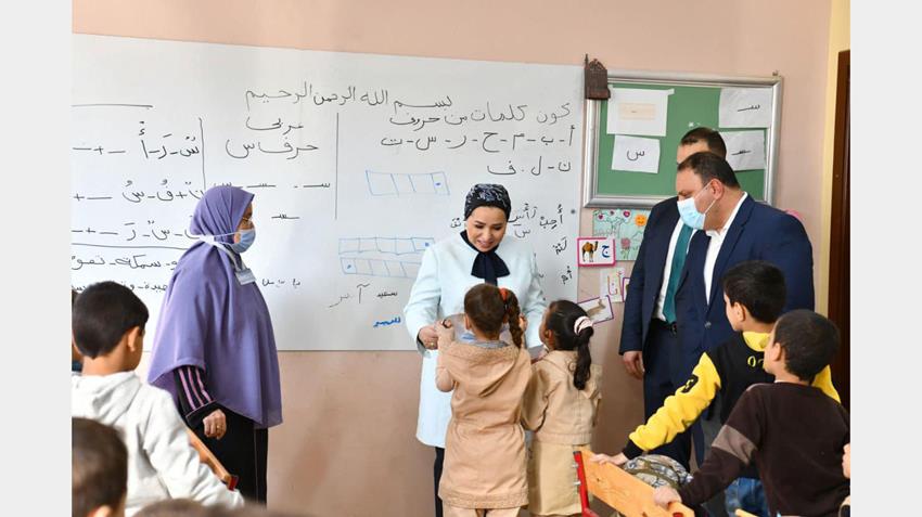 السيدة الأولى تعرب عن سعادتها بزيارة أهل قرية شما مركز أشمون بمحافظة المنوفية 10-11-2021