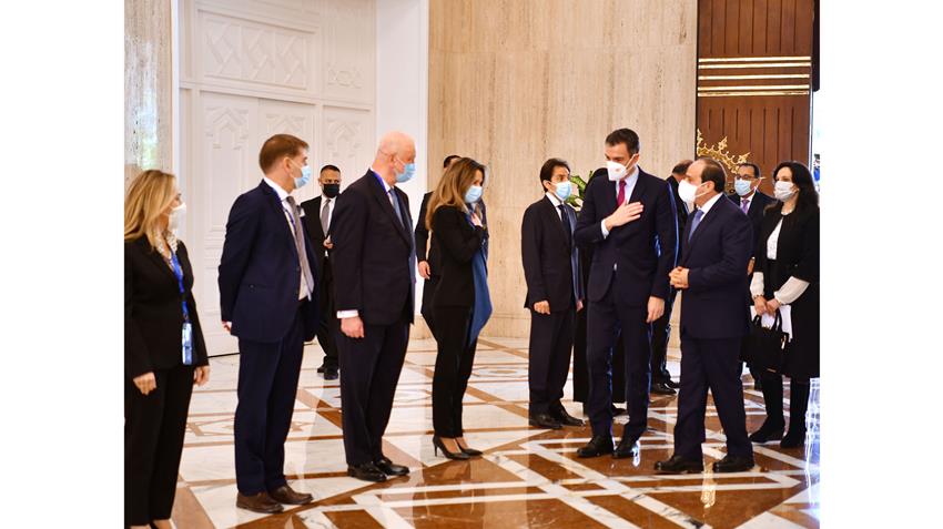 الرئيس عبد الفتاح السيسي يستقبل رئيس حكومة مملكة اسبانيا