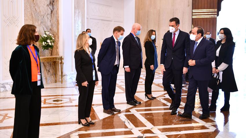 الرئيس عبد الفتاح السيسي يستقبل رئيس حكومة مملكة اسبانيا