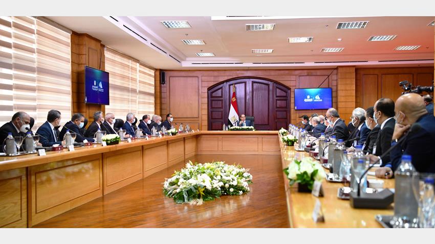 الرئيس عبد الفتاح السيسي يجتمع بالمجلس الأعلى للجامعات بمقر جامعة كفر الشيخ 14/12/2021