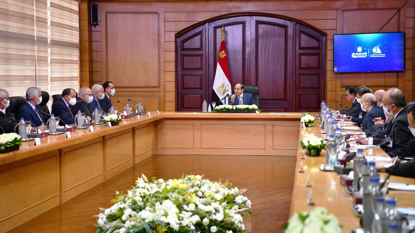 الرئيس عبد الفتاح السيسي يجتمع بالمجلس الأعلى للجامعات بمقر جامعة كفر الشيخ 14/12/2021