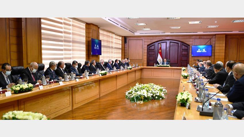 الرئيس عبد الفتاح السيسي يجتمع بالمجلس الأعلى للجامعات بمقر جامعة كفر الشيخ 14/12/2021