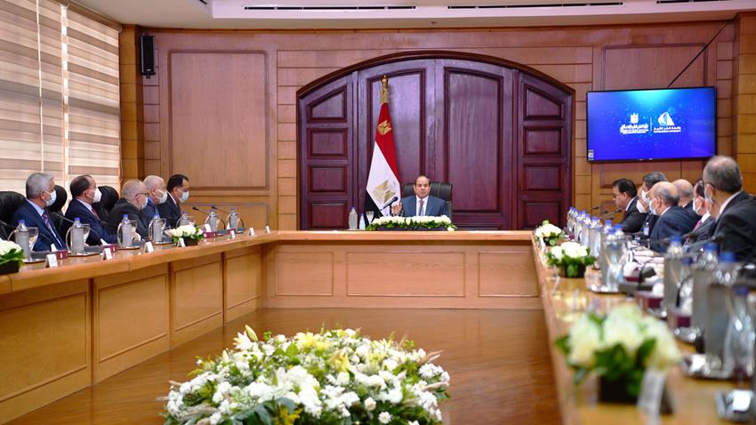 الرئيس عبد الفتاح السيسي يجتمع بالمجلس الأعلى للجامعات بمقر جامعة كفر الشيخ 14/12/2021
