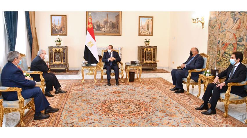 الرئيس عبد الفتاح السيسي يستقبل وزير الشئون الخارجية الجزائرية 17/1/2022