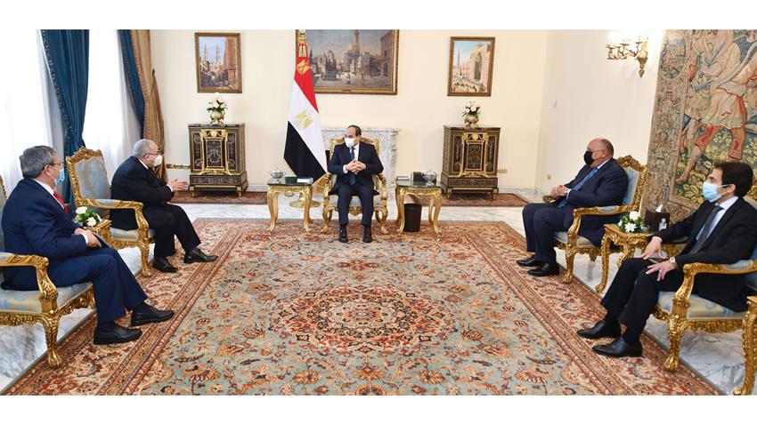 الرئيس عبد الفتاح السيسي يستقبل وزير الشئون الخارجية الجزائرية 17/1/2022