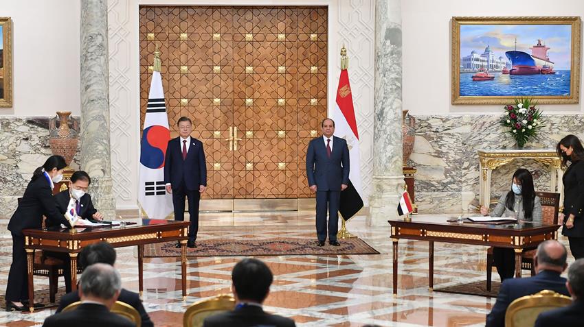 الرئيس عبد الفتاح السيسي يشهد مراسم التوقيع على عدد من مذكرات التفاهم بين مصر وكوريا الجنوبية 20/01/2022