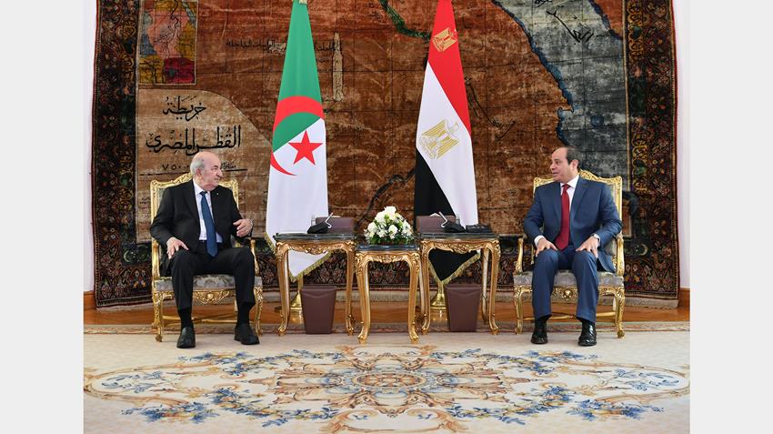 الرئيس عبد الفتاح السيسي يعقد جلسة مباحثات ثنائية مع الرئيس الجزائري 25-1-2022