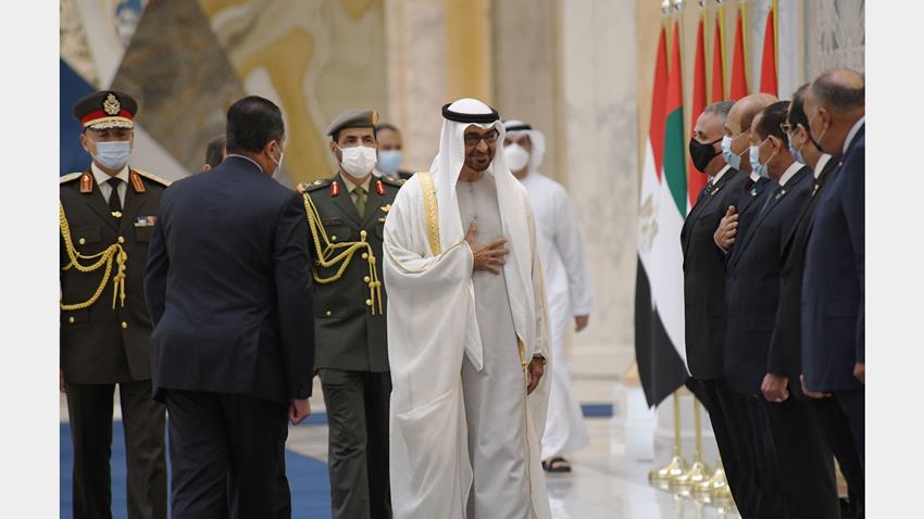 الرئيس عبد الفتاح السيسي يلتقي ولي عهد أبو ظبي بالعاصمة الإماراتية أبو ظبي