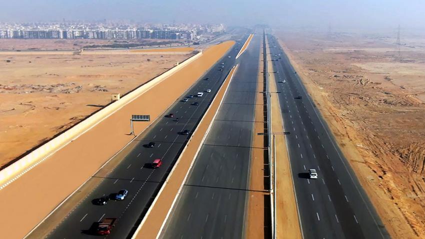 تطوير طريق الجيزة / الفيوم