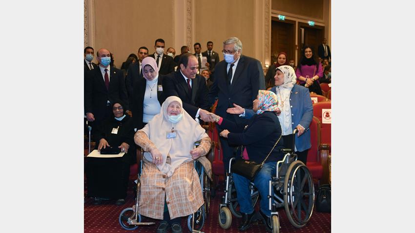 الرئيس عبد الفتاح السيسي يكرم عدد من الأمهات المثاليات ورموز من السيدات والشخصيات المصرية 23-3-2022