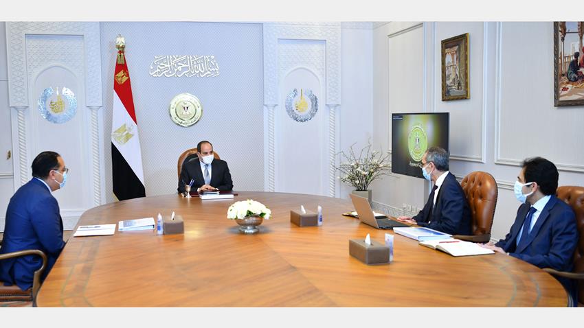 الرئيس عبد الفتاح السيسى يتابع المشروعات القومية الخاصة بقطاع الاتصالات لجذب الاستثمارات 15-05-2022