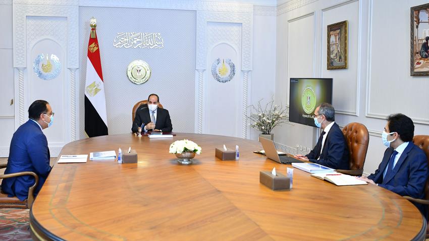 الرئيس عبد الفتاح السيسى يتابع المشروعات القومية الخاصة بقطاع الاتصالات لجذب الاستثمارات15-05-2022