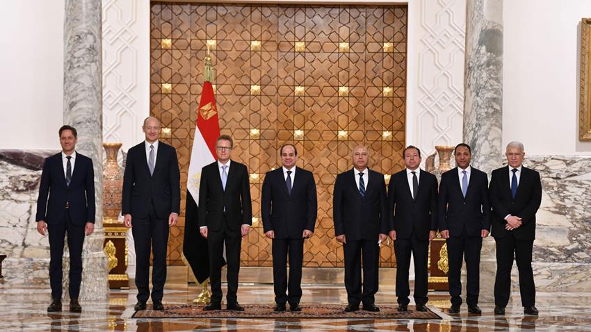 الرئيس عبد الفتاح السيسي يشهد مراسم توقيع التعاقد مع شركة سيمنز العالمية 28/5/2022