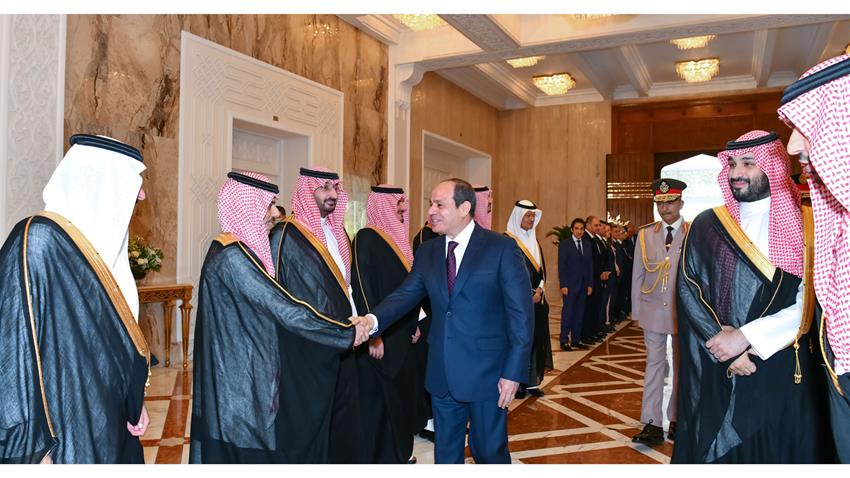 الرئيس عبد الفتاح السيسي يستقبل ولي عهد المملكة العربية السعودية بقصر الاتحادية