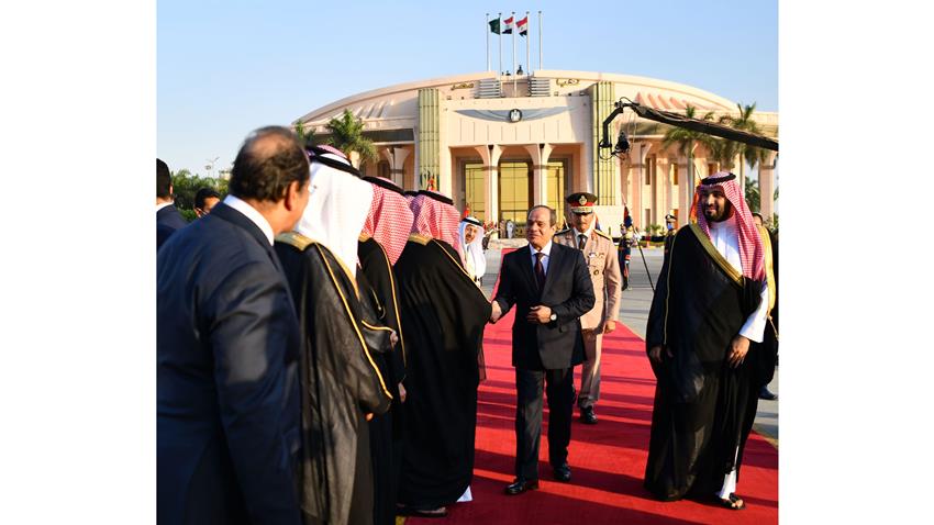 الرئيس عبد الفتاح السيسي يودع ولي عهد المملكة العربية السعودية