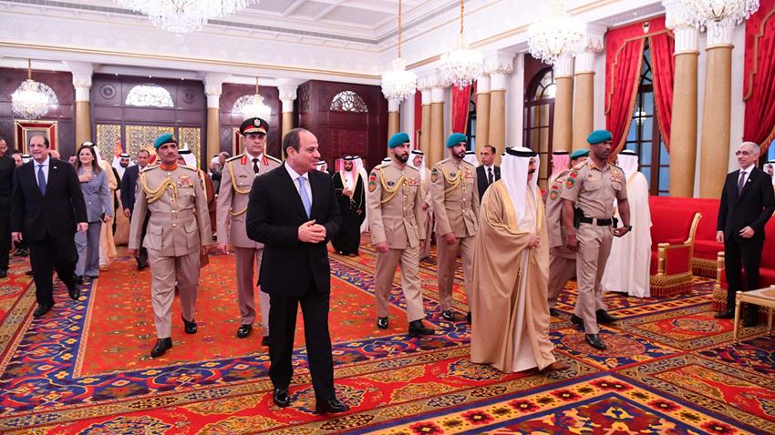 الرئيس عبد الفتاح السيسي يلتقي ملك البحرين بالعاصمة المنامة 29-6-2022