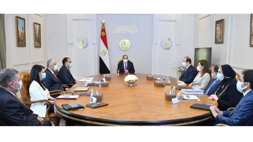الرئيس عبد الفتاح السيسي يتابع مؤشرات الأداء المالي للدولة خلال العام المالي 2021/2022