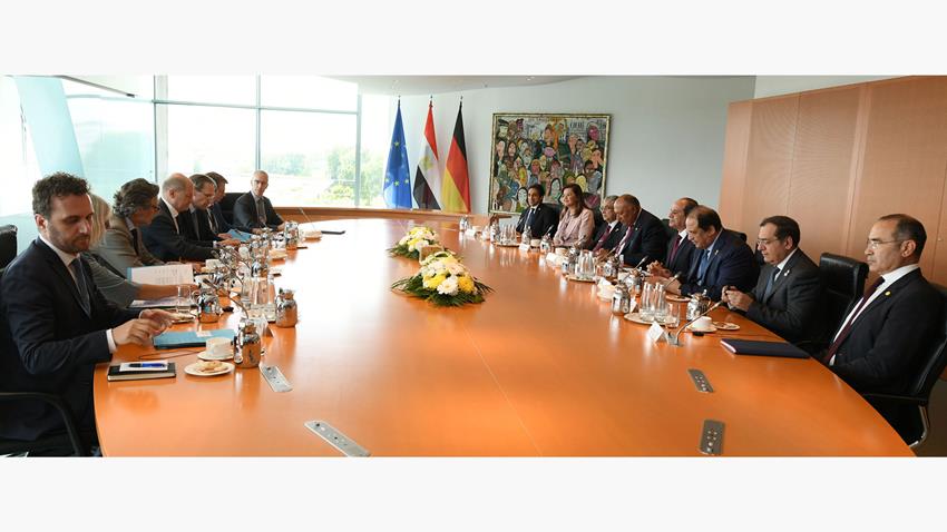 الرئيس عبد الفتاح السيسي يلتقي المستشار الألماني في برلين