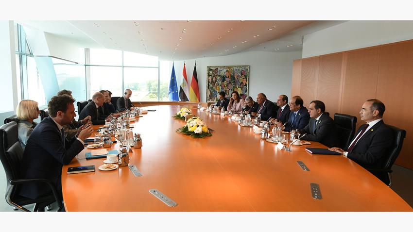 الرئيس عبد الفتاح السيسي يلتقي المستشار الألماني في برلين