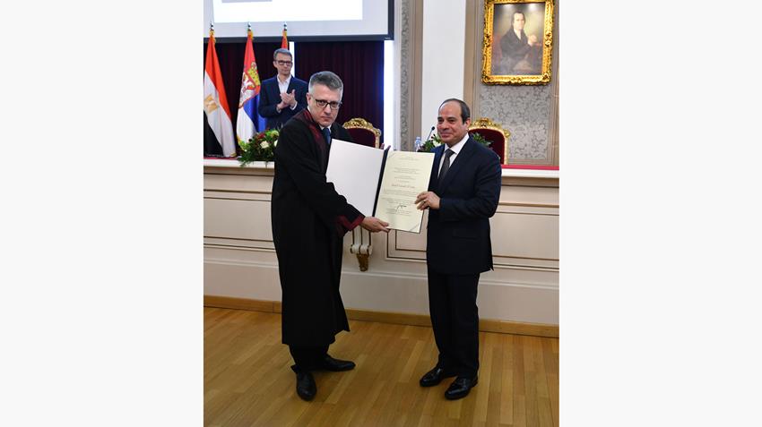 الرئيس عبد الفتاح السيسي يحصل على درجة الدكتوراه الفخرية من جامعة بلجراد 21/07/2022