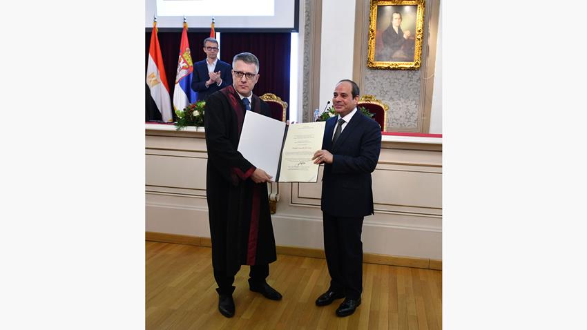 الرئيس عبد الفتاح السيسي يحصل على درجة الدكتوراه الفخرية من جامعة بلجراد 21/07/2022