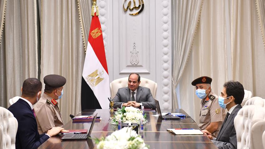 الرئيس عبد الفتاح السيسي يتابع جهود الدولة في توطين الصناعة بالتعاون مع القطاع الخاص