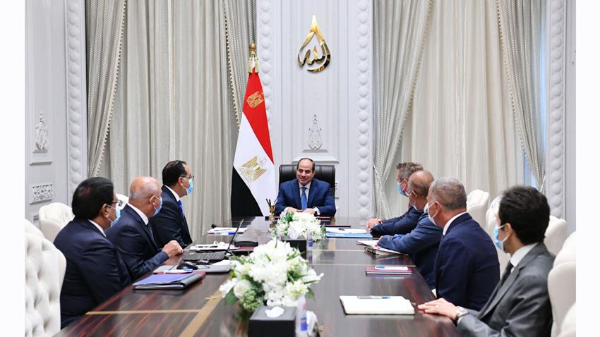 الرئيس عبد الفتاح السيسي يتناول استعراض التعاون بين وزارة النقل وشركة سكك حديد ألمانيا "دويتش بان"