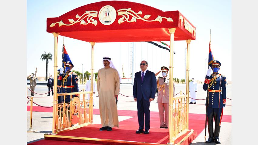 الرئيس عبد الفتاح السيسي يستقبل بمطار العلمين رئيس دولة الإمارات العربية المتحدة الشقيقة 21/08/2022