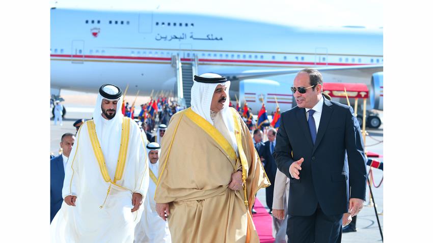الرئيس عبد الفتاح السيسي بحضور رئيس الإمارات يستقبل كلًا من ملكي الأردن والبحرين ورئيس وزراء العراق